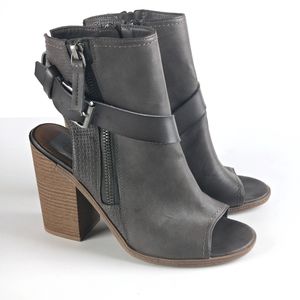 Dolce Vita DV Teisha Peep Toe Booties